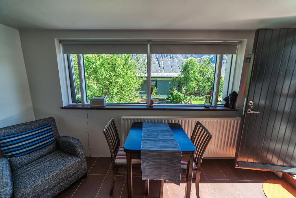Sólheimar Studio Apartment Ísafjörður Exterior foto